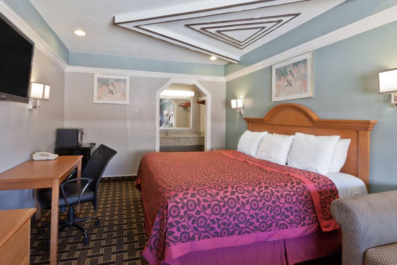 Kenedy Lone Star Inn מראה חיצוני תמונה